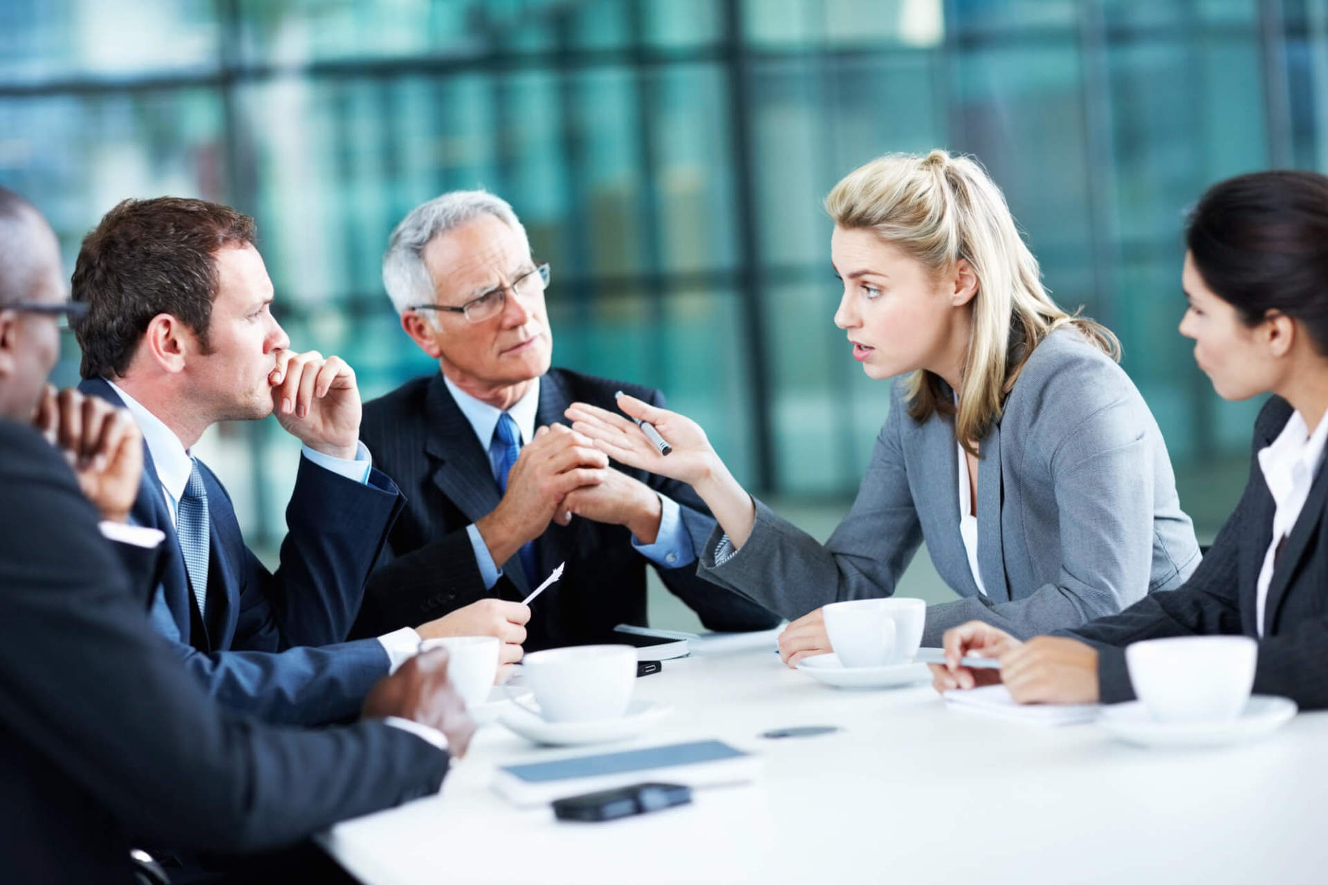 Cuándo contratar un contador en Perú (señales claras)